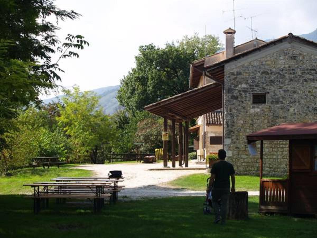 Albergo Rurale Parco Di San Floriano Polcenigo Exterior photo